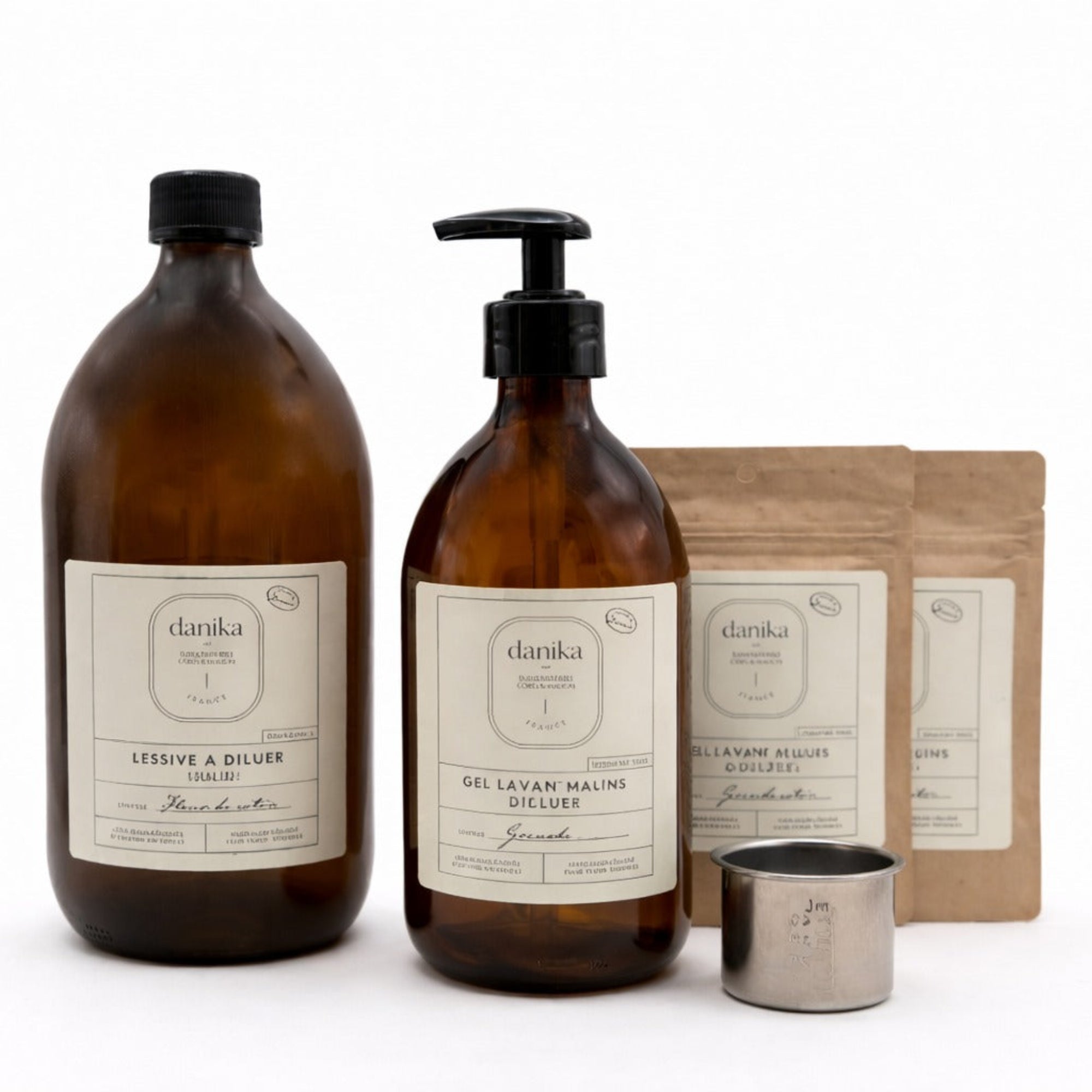 Photo d'un lot de produits d'entretien