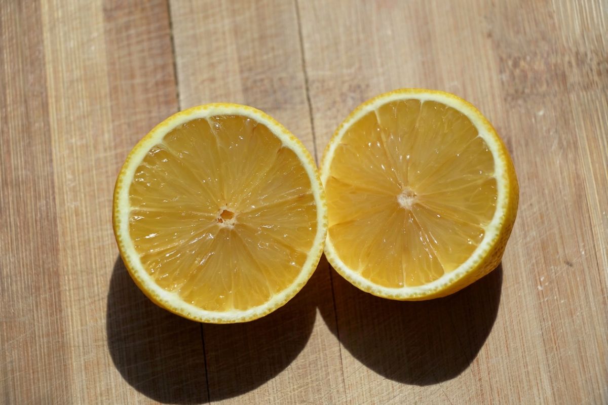 Citron et ménage : 8 astuces simples