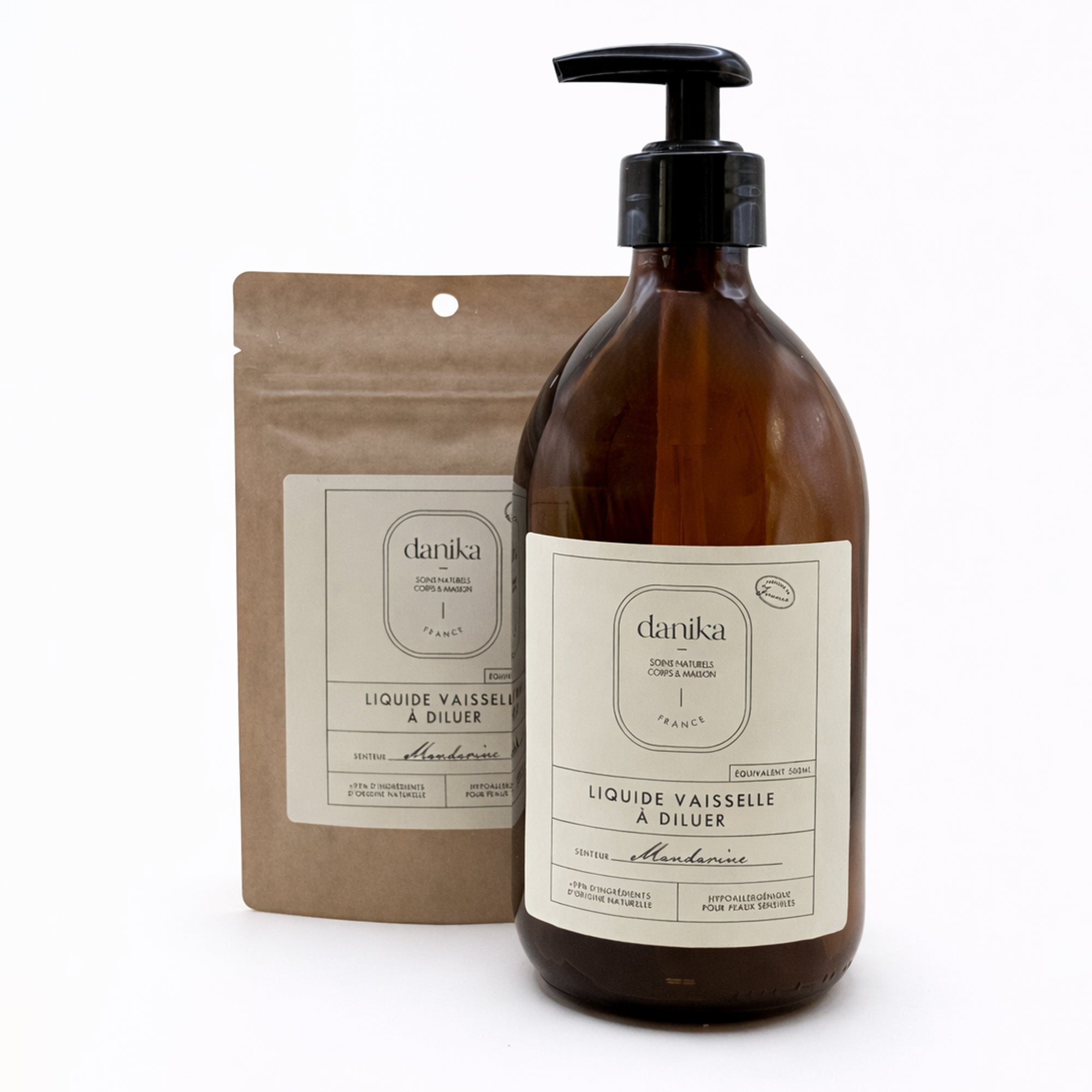 La recharge et le flacon en verre