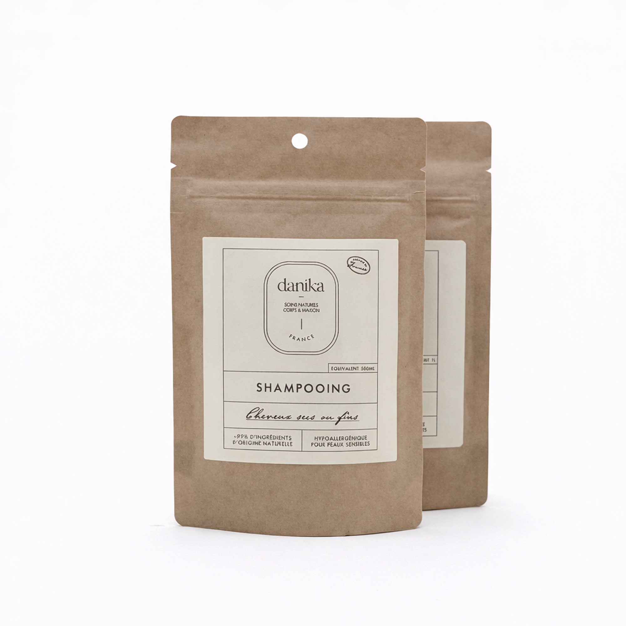 Deux recharges de shampoing pour cheveux secs ou fins