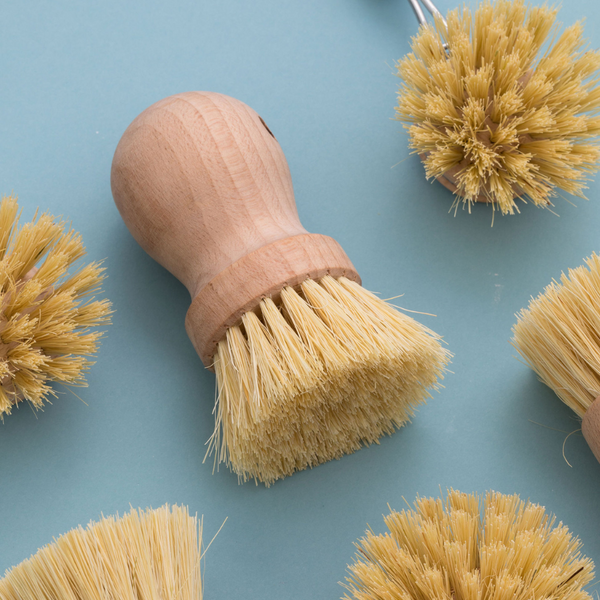 brosse casserole en bois